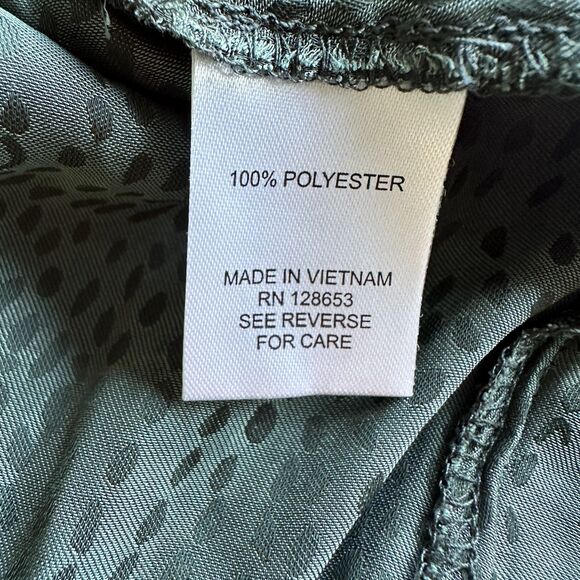 Ellen Weaver Silky Green Blouse Two Toned Size M Oversized Top Flowy - Picture 5 of 6